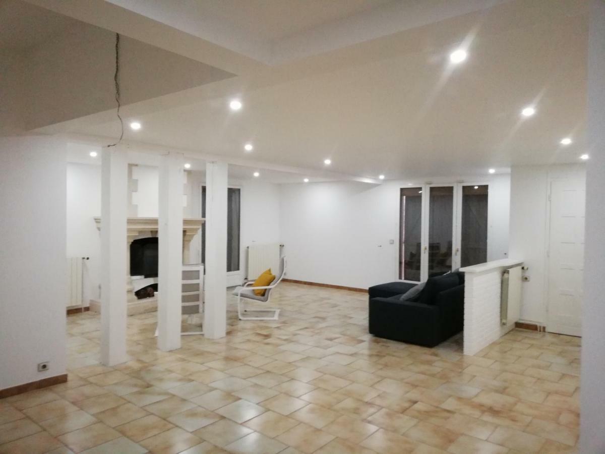 Karmel Avenue Des 2 Chateaux Otel Guermantes Dış mekan fotoğraf